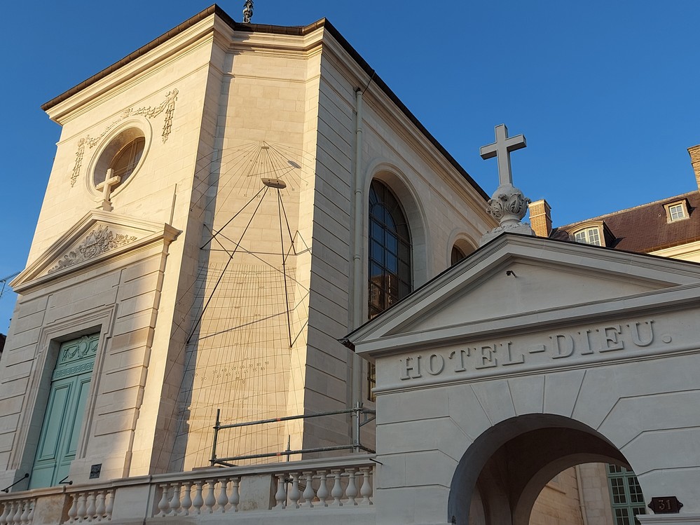 Hôtel-Dieu-Le-Comte