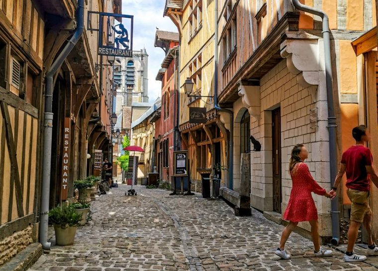 Flânerie – Troyes coquin