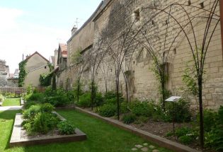 Le Jardin des Innocents