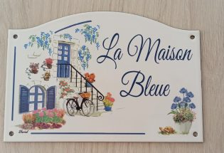 ©La Maison Bleue