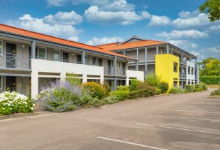 Hôtel B&B Troyes Barberey