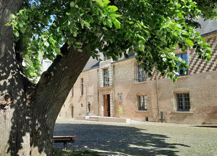 Conférence « Niki de Saint Phalle, Jean Tinguely, Pontus Hulten »