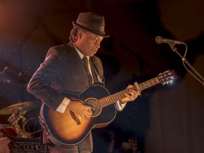 Bai Kamara Jr & The Voodoo Sniffers(Trio)