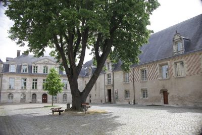 Visite guidée « Et si l’eau n’était pas que bleue ? »